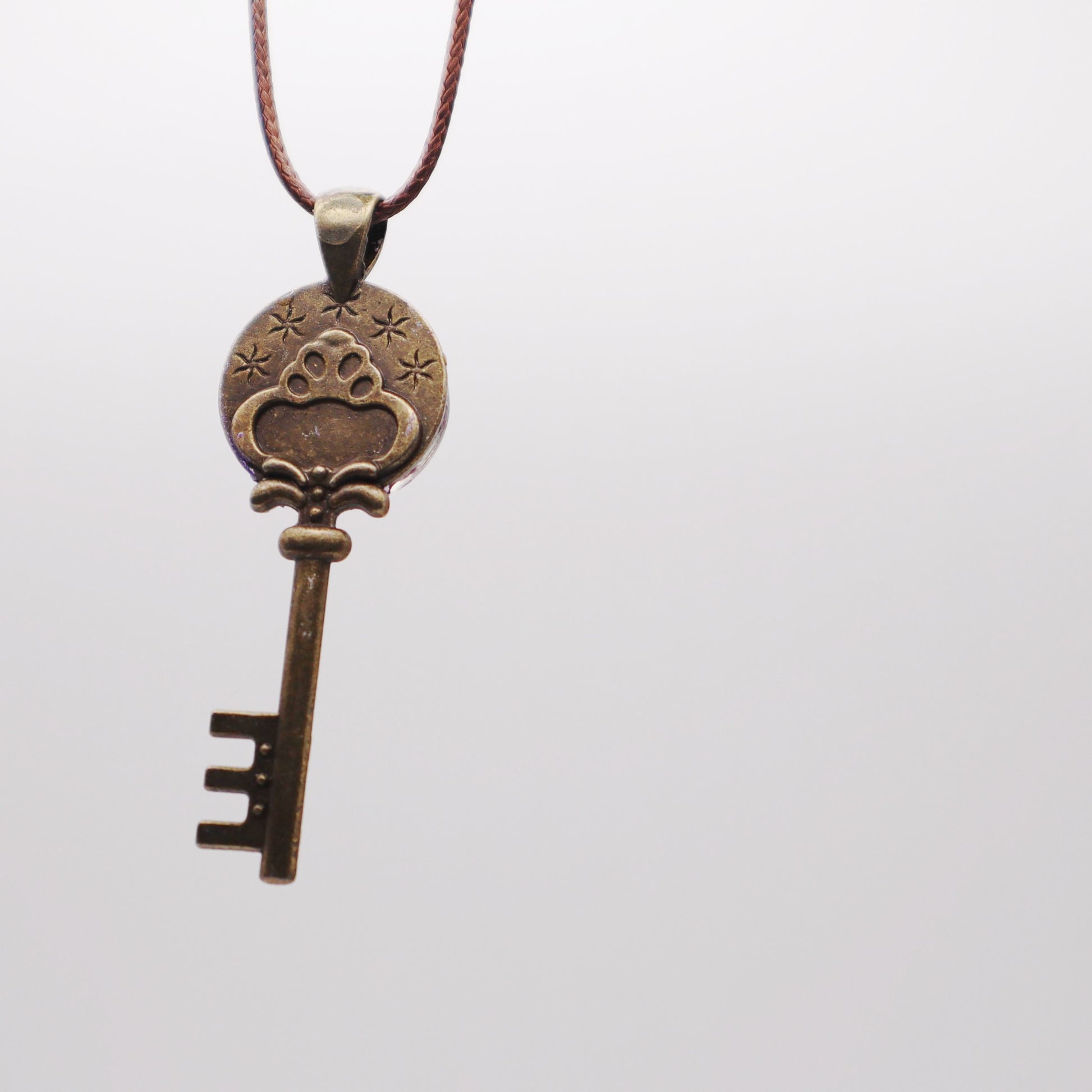 Amethyst Key Pendant - Devil n Dove Online